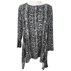 John Mark Black and Gray Snakeskin Tunic